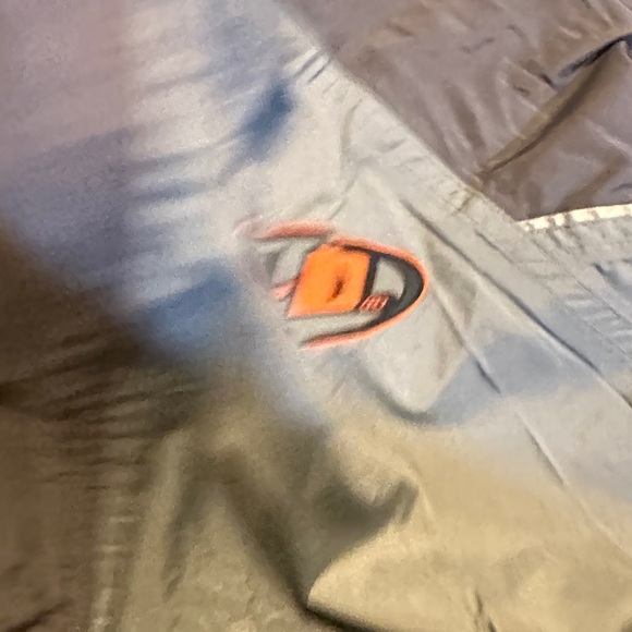 Vintage Y2K Harley-Davidson Silver and Orange Windbreaker - Picture 6 of 9